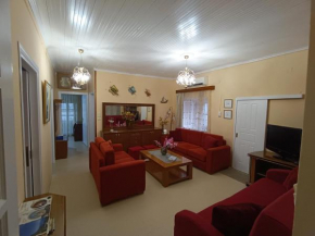 Rodomelo House with Terrace - 4 Bedrooms